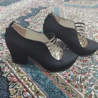 کفش نو