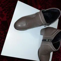 نیم بوت نو یکبار پوشیده شده