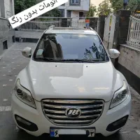 لیفان x60 اتومات سفید۹۵ بدون رنگ معاوضه دارم