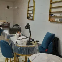 اجاره صندلی در سالن زیبایی سوفیا|آرایشگاه و سالن‌های زیبایی|اردبیل, |دیوار