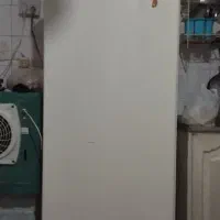 هم خونه نیازمندم