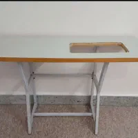 میز چرخ خیاطی سالم کلا کنار بوده