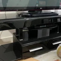 فروش فوری پرده + میز تلویزیون