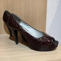 کفش پاشنه بلند زنانه