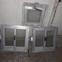 پنجره آلومینیومی 50در50