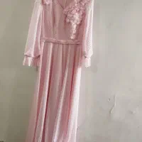 یک عدد لباس مجلسی زنانه نو یک بار پوشیده شده