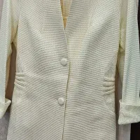 کت شلوار همراه با تاپ