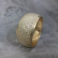 طلا در حد نو