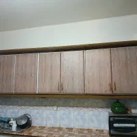 کابینت در حد نو جنس بدنه و درب فلزی جنس محکم