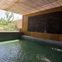 استخرسرپوشیده نقلی|اجارهٔ کوتاهمدت ویلا و باغ|اصفهان, شهرک زاینده رود|دیوار