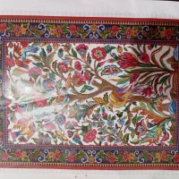 قالی به همراه دار