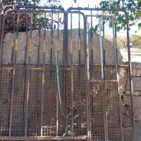 درب گاراژ بزرگ سه نیم متری