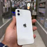 اپل iPhone 11 با حافظهٔ ۱۲۸ گیگابایت