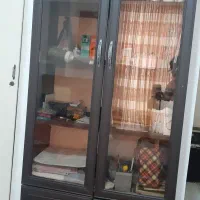 یک عدد میز ویگ عددجاکتابی سالم|میز تحریر و کامپیوتر|کرج, باغستان|دیوار