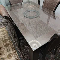 میز ناهار خوری