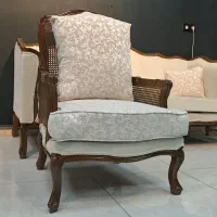 مبل فرانسوی