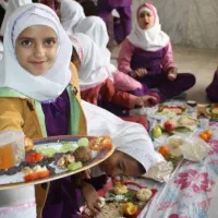 بوفه مدرسه اجاره میکنم