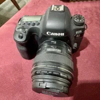 دوربین کنون