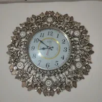 ساعت دیواری