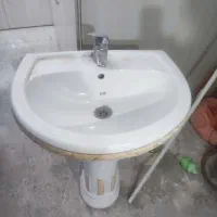 تخت فرفوژه  ،روشویی با شیر اهرمی میز کامپیوتروموکت