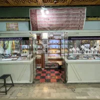 مغازه ۱۴متری داخل پاساژ شهرری بورس طلا جواهر