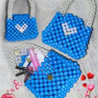 کیف مرواریدی