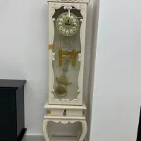 ساعت کاملا نراد