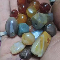 مهرهای عقیق و یک عدد بابا قوری بسیار زیبا|کلکسیون اشیاء عتیقه|اصفهان, شاه پسند|دیوار