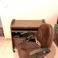 میز و صندلی اداری،خانگی،در حد نو