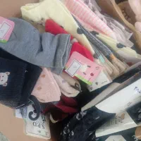 تعدادی اجناس مغازه،جوراب،اکسسوری،شال روسری،آینه