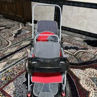 کالسکه دو قلو