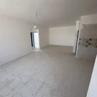 آپارتمان۸۱هکتاری دو نبش بر خیابان اصلی|فروش آپارتمان|بروجرد, |دیوار