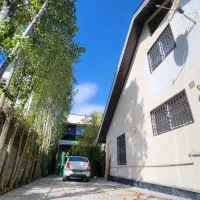 ویلای-دربست