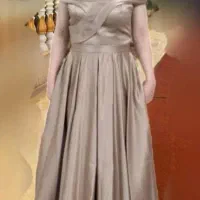 لباس مجلسی طلایی