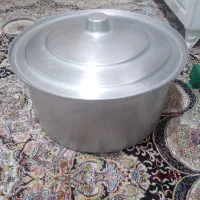 قابلمه روحی سایز بزرگ خیلی تمیز در حد نو