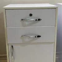 ترالی و شلف و نشیمن