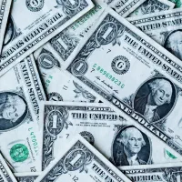 نیازمند ۱۰۰میلیون سرمایه آزاد