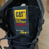 پوتین کاترپیلار اورجینال|کیف، کفش، کمربند|قزوین, |دیوار