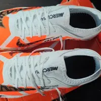 کتونی سالنی با کیفیت و با زیره لاستیک و کیفیت بالا|کیف، کفش، کمربند|رودسر, |دیوار