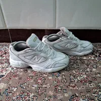 کتونی اورجینال نیوبالانس سایز ۴۱.۵درحد آکبند واقعی|کیف، کفش، کمربند|تهران, میدان میوه و ترهبار مرکزی|دیوار