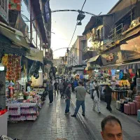 فروشنده اقا