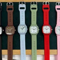 روز زن ساعت بگیر براش|ساعت|گلبهار, شهر جدید گلبهار|دیوار