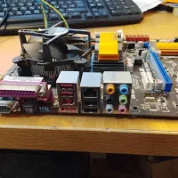 باندل اینتل E5400 با رم و مادربردAsus P5P43TD|قطعات و لوازم جانبی رایانه|محلات, |دیوار