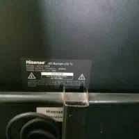 تلویزیون با برد سوخته و زیر تلویزیون