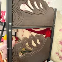 تخت دو طبقه