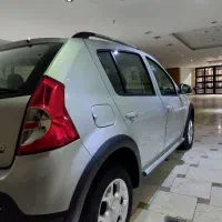 ساندرو است وی اتوماتیک کم کار|خودرو سواری و وانت|تهران, حکیمیه|دیوار