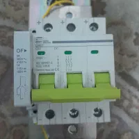 فیوز سه پل c63 اسپانیا