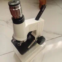 میکروسکوپ پزشکی