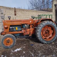 تراکتور رومانی مدل 64