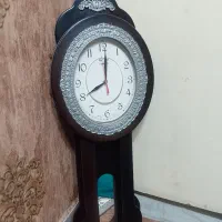 ساعت دیواری،قندشکن